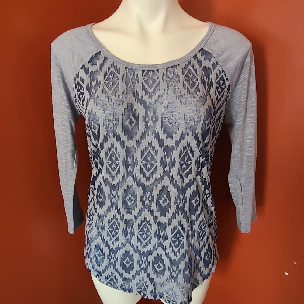 Maurice's Blue and Gray Raglan Style Shirt